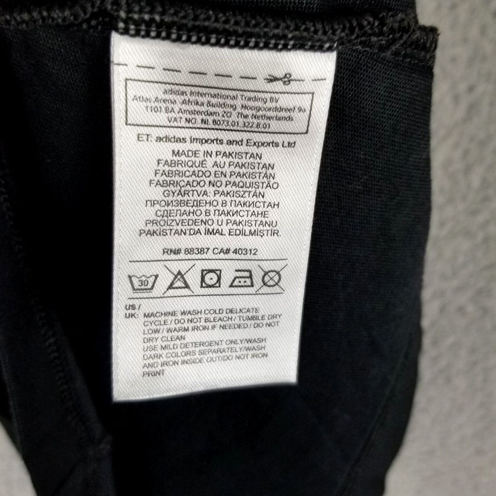 Adidas VINTAGE Adidas Trefoil Shirt Men S Black Tank Top Shirt Size US S / EU 44-46 / 1 - 5 Thumbnail