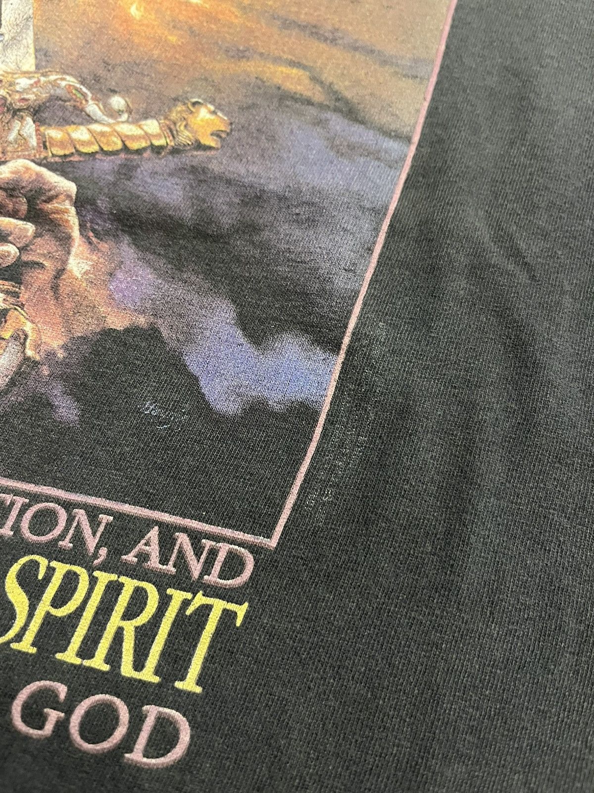 Other Vintage 90s Sword of the Spirit T-Shirt Size US L / EU 52-54 / 3 - 5 Thumbnail