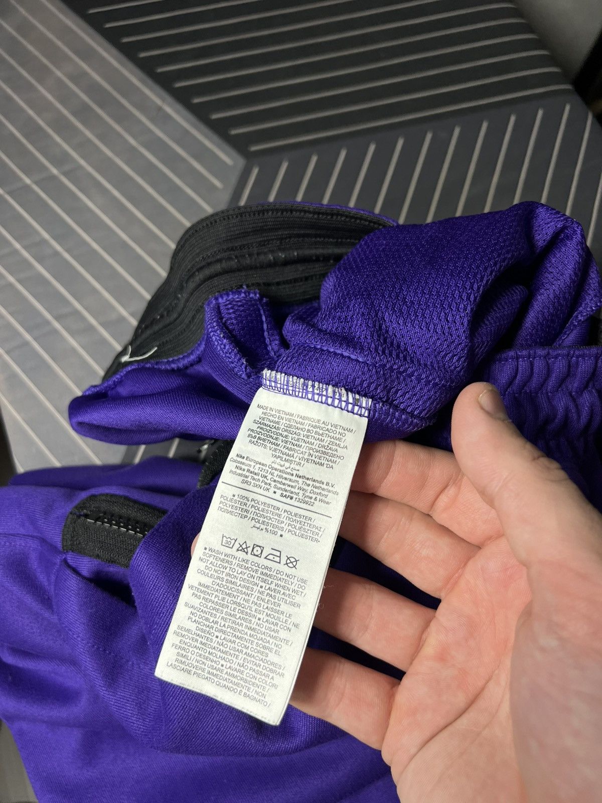 Nike Nike NBA Los Angeles Lakers Sweatpants Purple Gold Logo Size US 32 / EU 48 - 13 Thumbnail