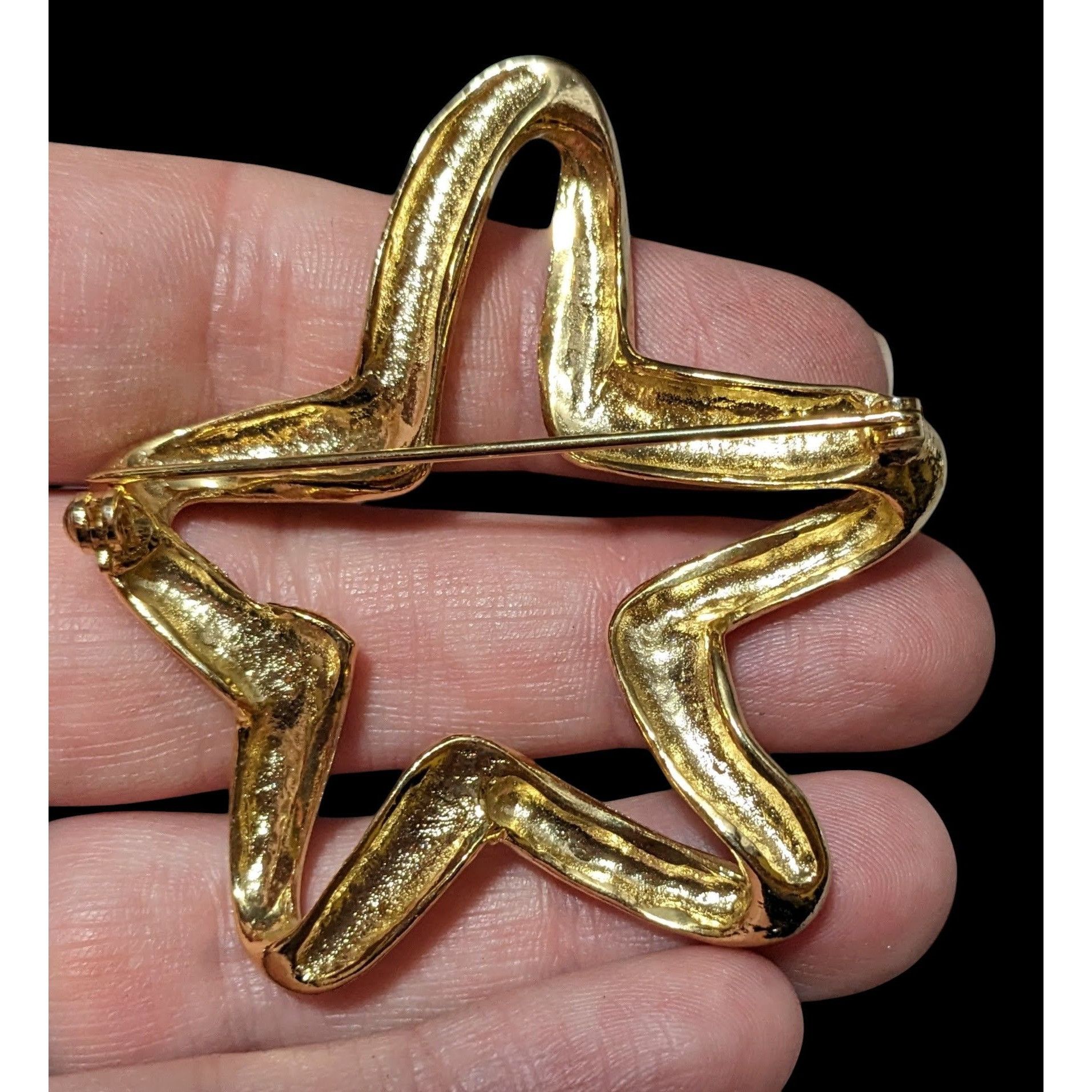 Other Vintage 60s Gold Tone Stylized Open Star Brooch Size ONE SIZE - 3 Thumbnail