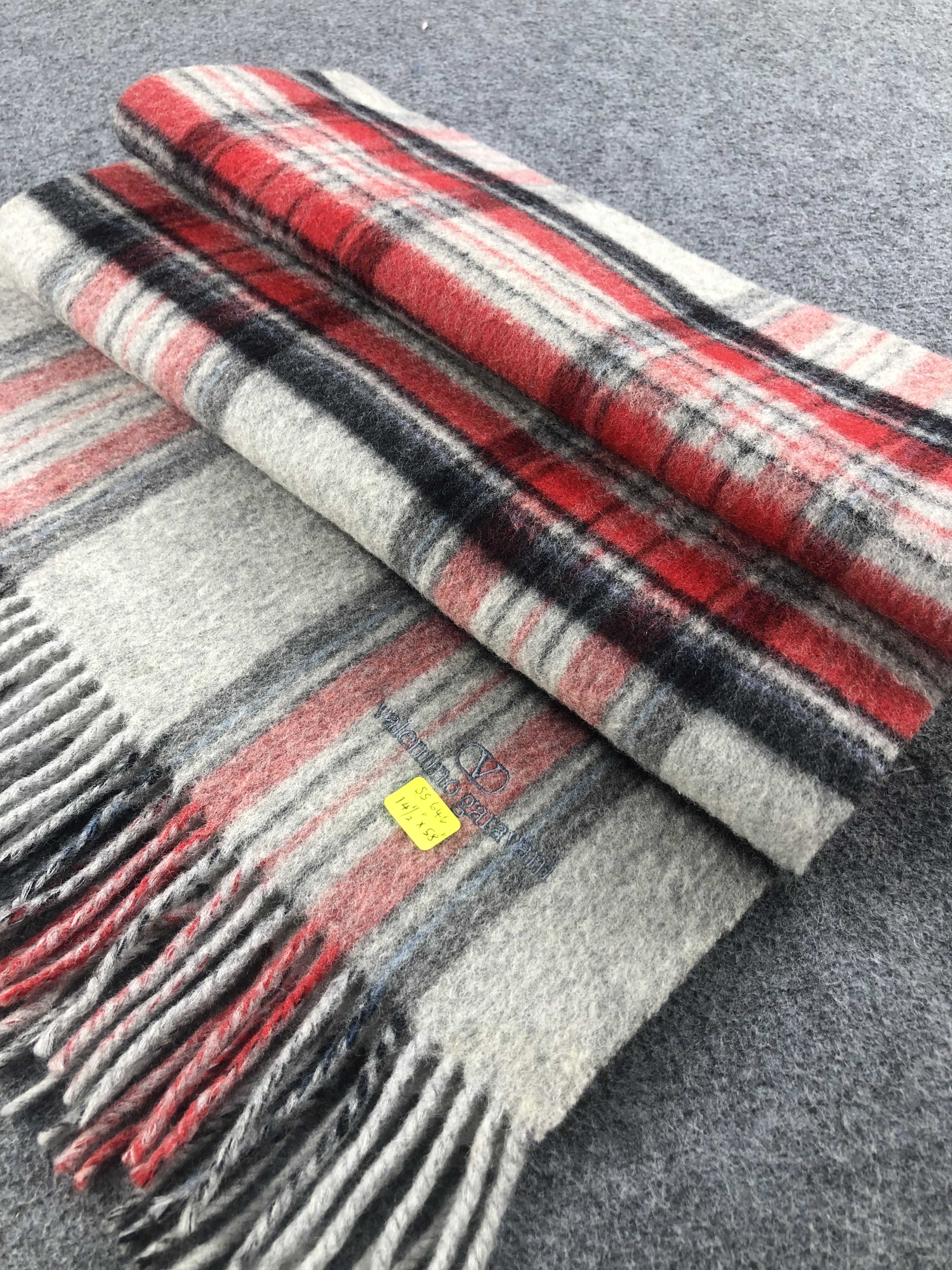 Valentino Valentino Garavani Scarf / Muffler / Neckwear Size ONE SIZE - 3 Thumbnail