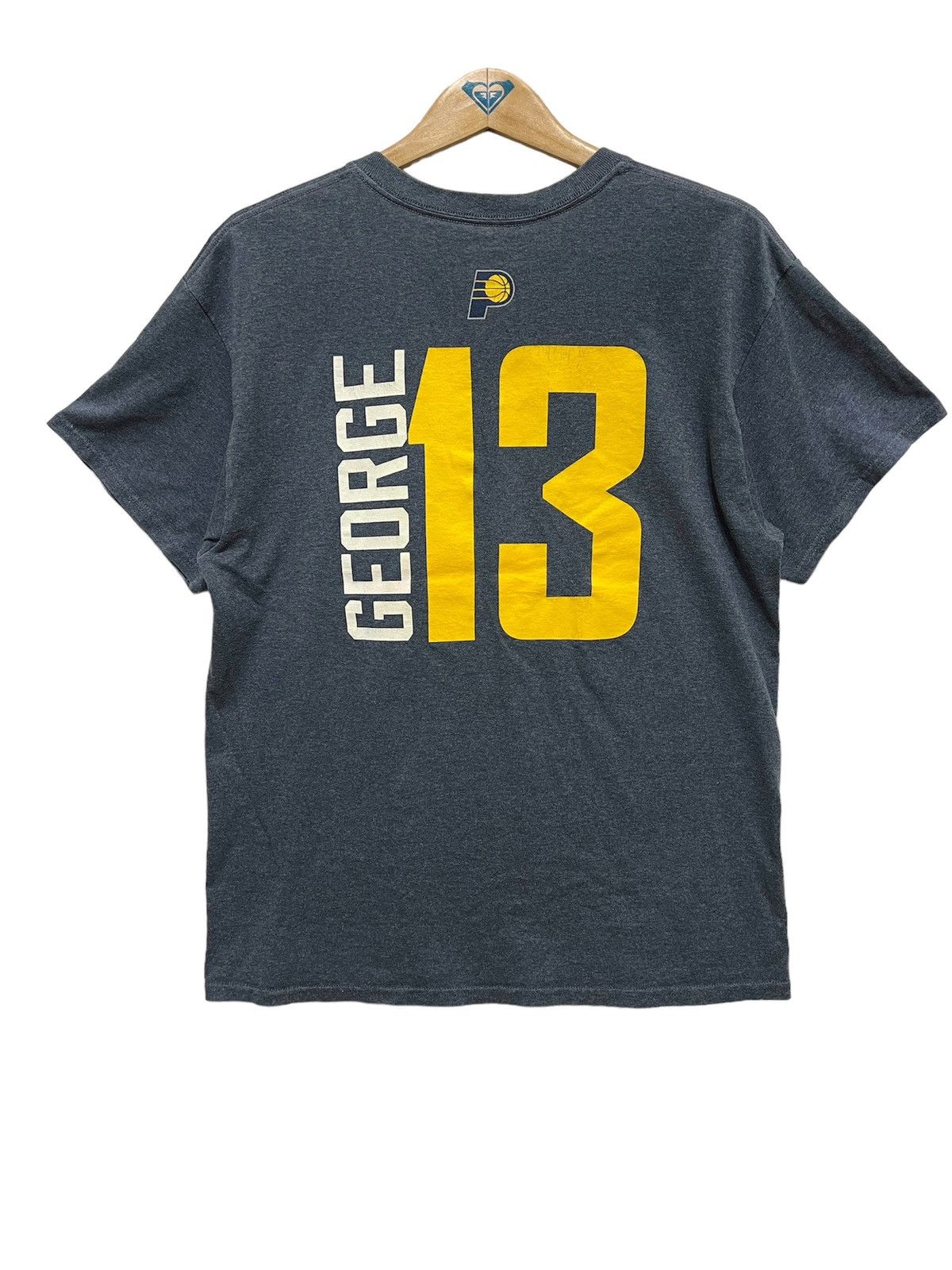 George × Majestic × NBA Vintage 90s NBA INDIANA PACERS Big Logo Crewneck Tshirt Sz M Size US M / EU 48-50 / 2 - 2 Thumbnail