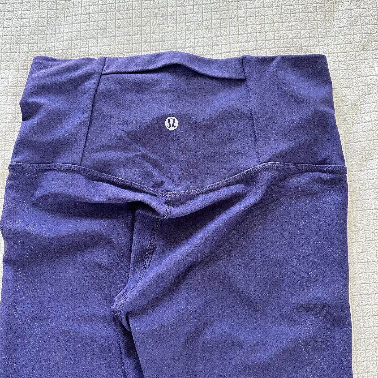 Lululemon Lululemon Hi Rise Tight 28" Camo Midnight Orchid Purple US6 Size 28" / US 6 / IT 42 - 8 Thumbnail