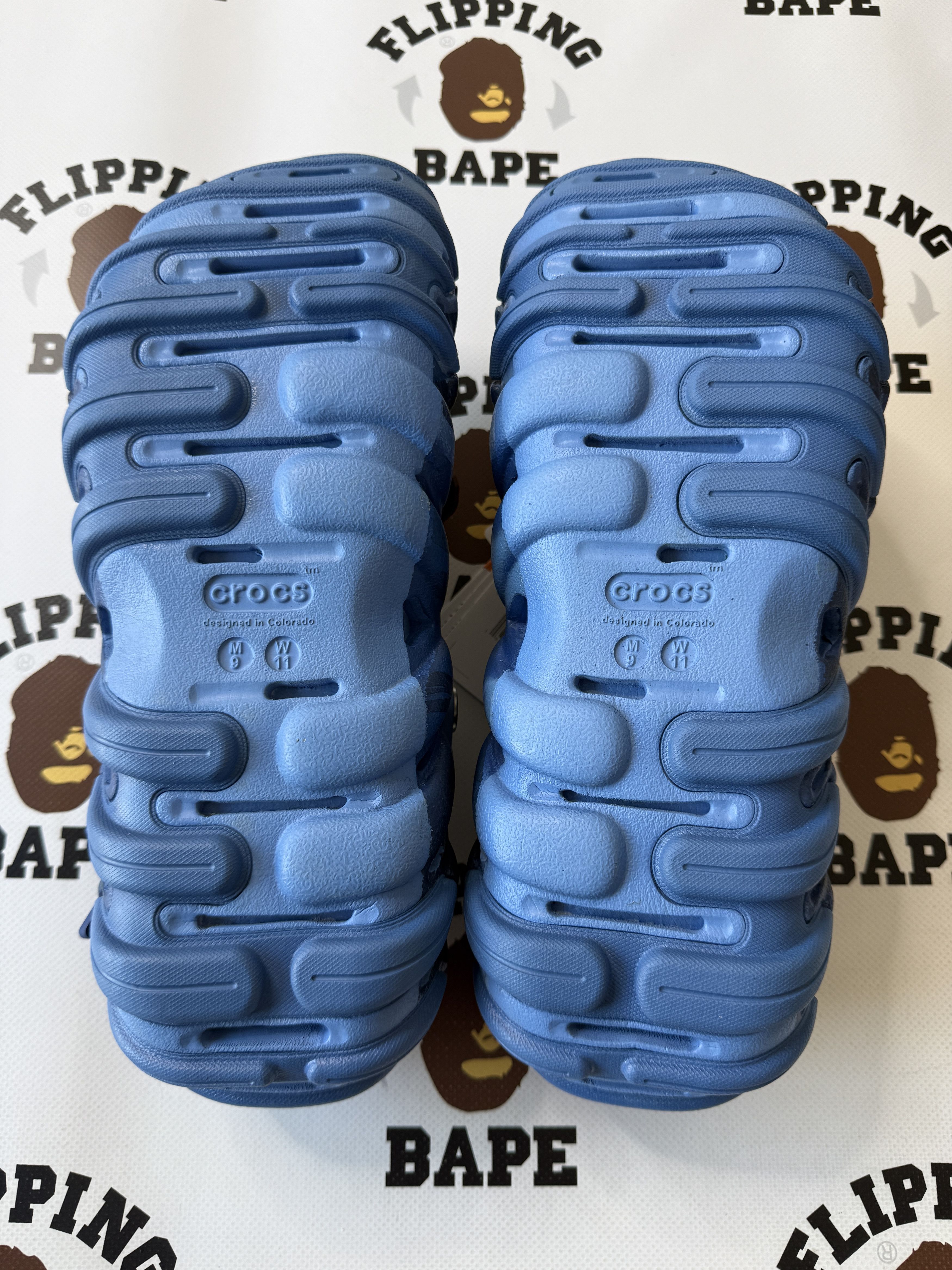 Bape × Crocs BAPE X CROCS ECHO NAVY Size US 9.5 / EU 42-43 - 12 Thumbnail