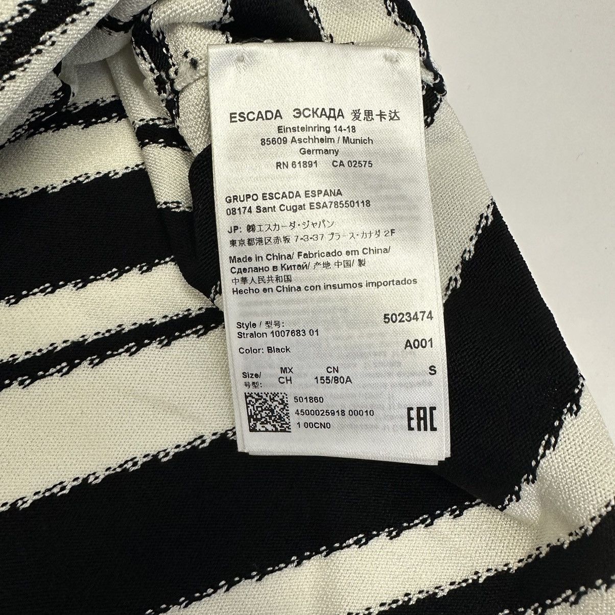 Escada Escada Stralon Black & White V-Neck Pullover - Size Small Size S / US 4 / IT 40 - 8 Thumbnail