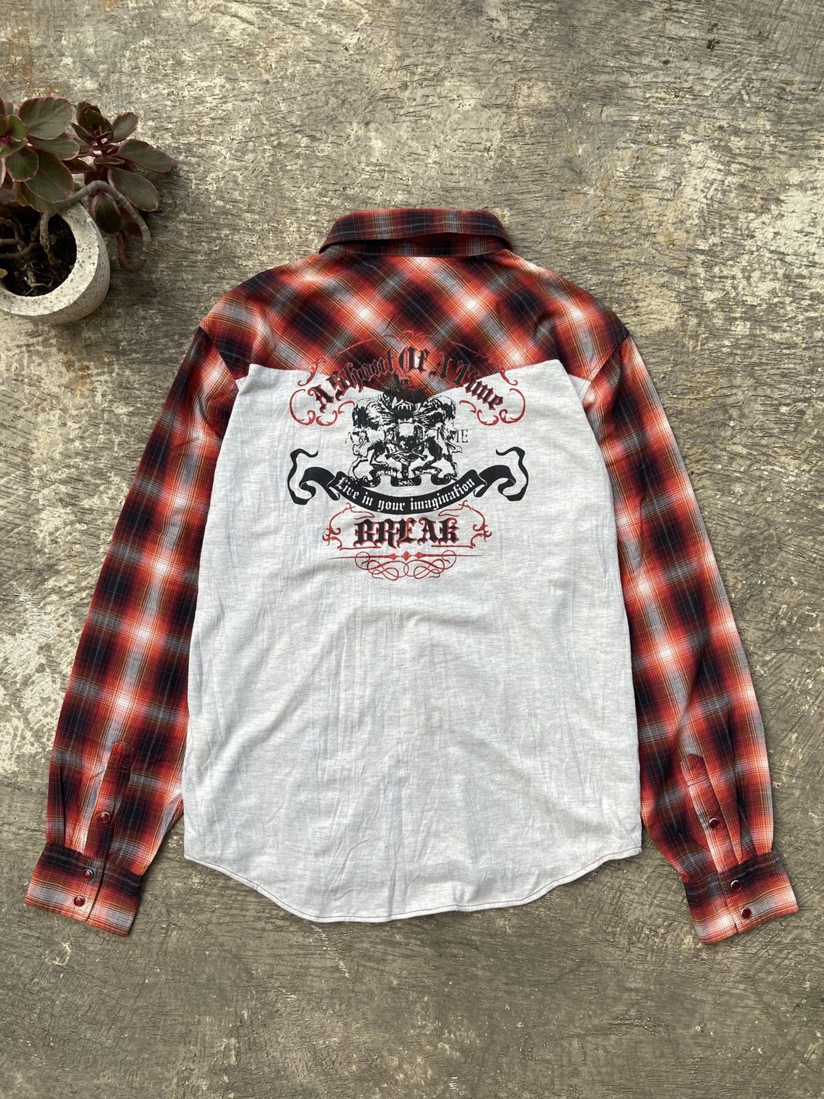 In The Attic 2000s In The Attic - Vkei Style GREAK Plaid Button Shirt Size US L / EU 52-54 / 3 - 1 Thumbnail