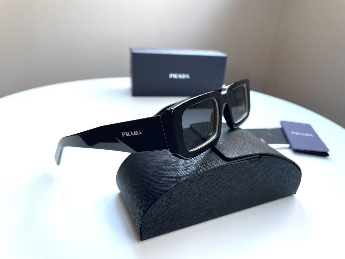 Prada Prada Symbole sunglasses SPR 06YS 09Q5S0 53. New Collection Size ONE SIZE - 2 Thumbnail