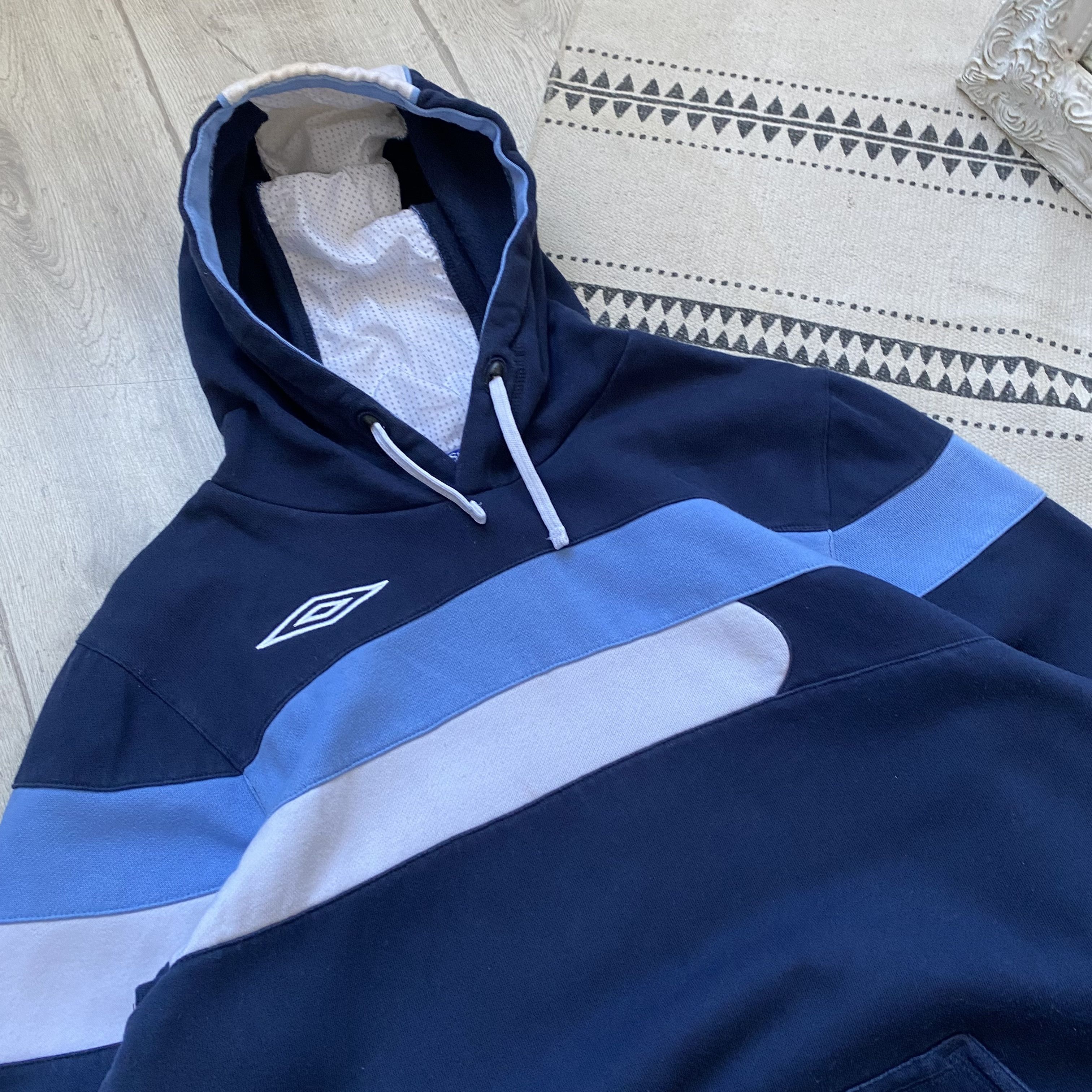 Umbro 🦈 Vintage Umbro Hoodie Y2K England Size US M / EU 48-50 / 2 - 2 Thumbnail