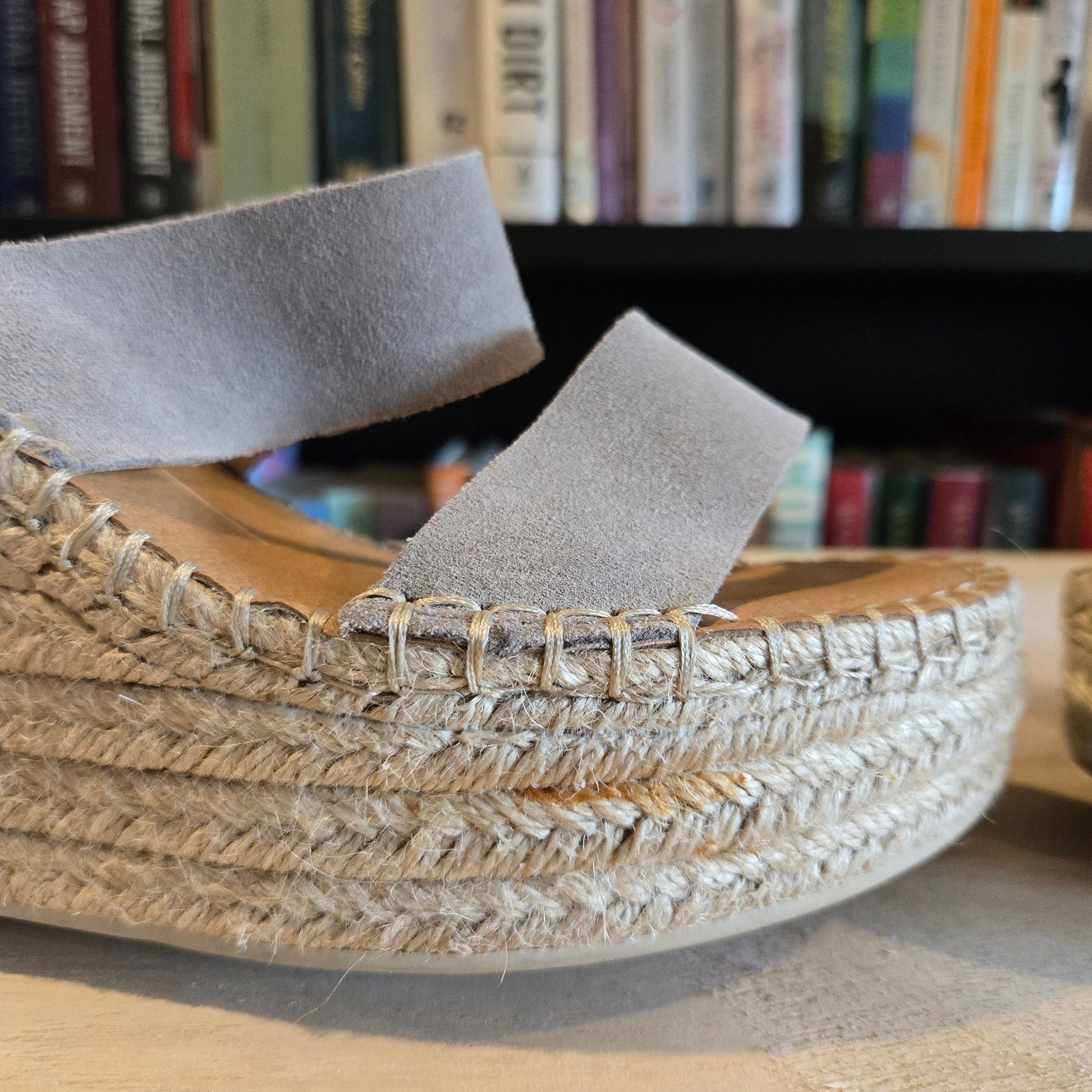 Dolce Vita Dolce Vita Shae sz 10 M wedge espadrille tan/gray Size US 10 / IT 40 - 8 Thumbnail
