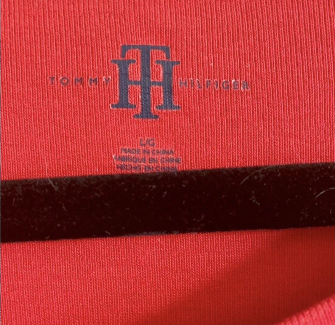 Tommy Hilfiger TOMMY HILFIGER LONG SLEEVE V NECK SOLID LOGO TOP Size L / US 10 / IT 46 - 7 Thumbnail