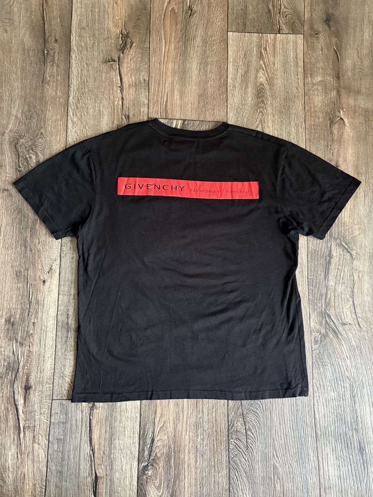 Givenchy Givenchy Pocket Logo T-Shirt Size US L / EU 52-54 / 3 - 7 Thumbnail