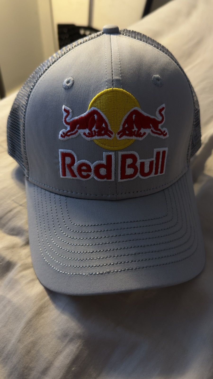 red bull athlete支給/実使用　メッシュキャップ bull athlete支給/実使用　メッシュキャップ red