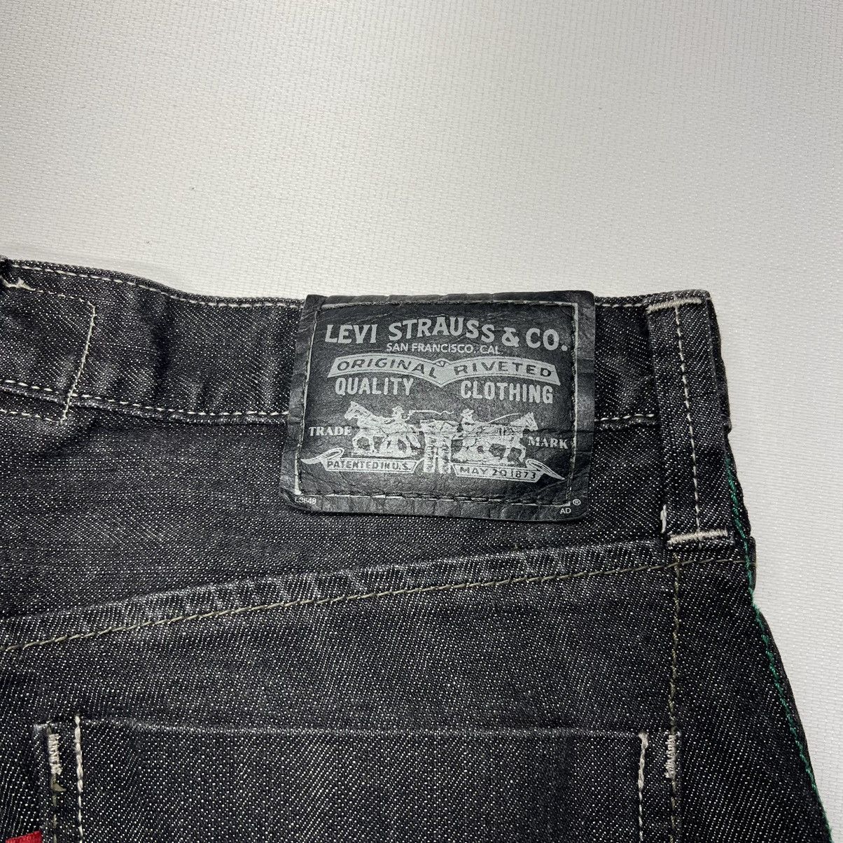 Levi's Levis Slim Straight Jeans Black Green Stitch Pockets Denim Size US 33 - 14 Thumbnail
