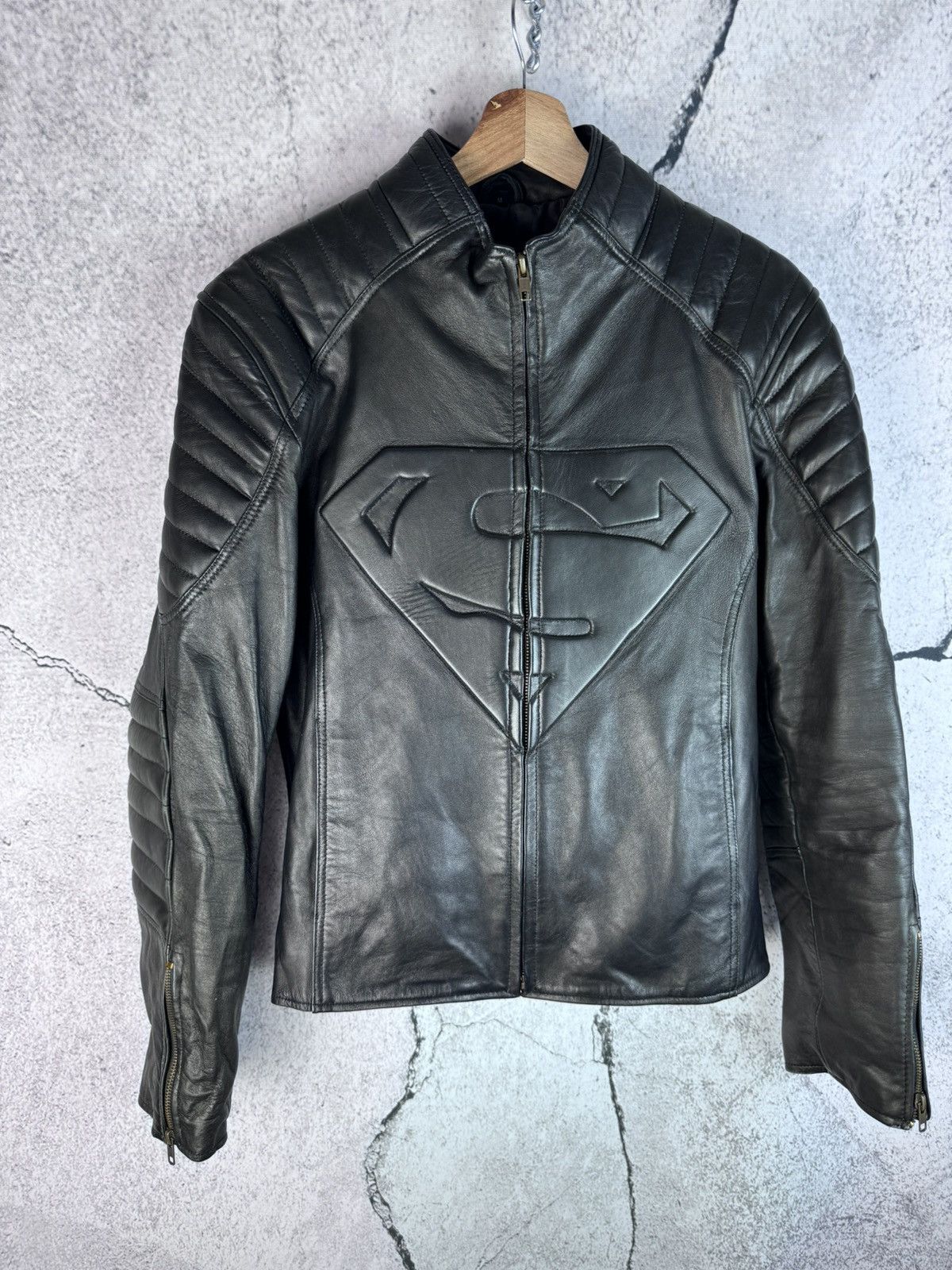 Cartoon Network Vintage Super Man Sign Eco leather moto jacket Size US M / EU 48-50 / 2 - 1 Thumbnail