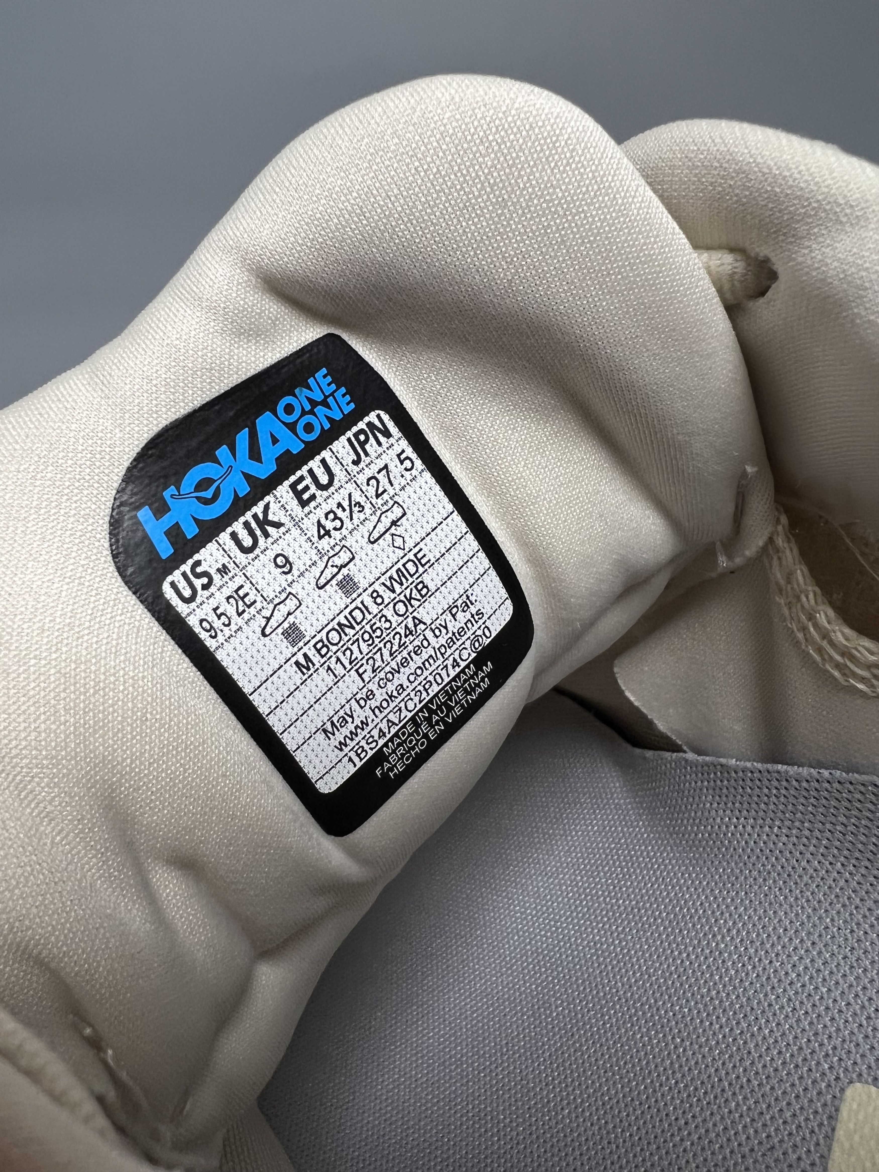 Hoka 9.5 EE Hoka One One Bondi 8 Wide Running Shoes Gym Walking Size US 9.5 / EU 42-43 - 20 Thumbnail