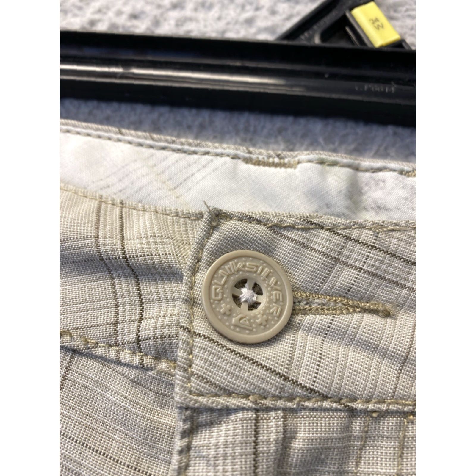 Quiksilver Quicksilver Men Shorts - Cargo Quick Dry Plaid Light Brown, 32 Inseam 9, Regular, Outdoor Sports, Casual, Zipper Closure, Pocketed, Polyester Blend Size US 32 / EU 48 - 3 Thumbnail