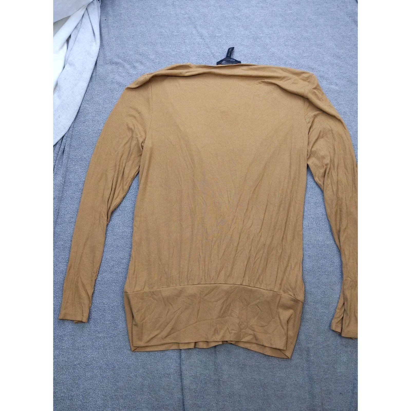 Bcbgmaxazria BCBGMAXAZRIA Sweater Womens Large Brown Camel Wrap V Neck Long Sleeve Knit Size L / US 10 / IT 46 - 7 Thumbnail