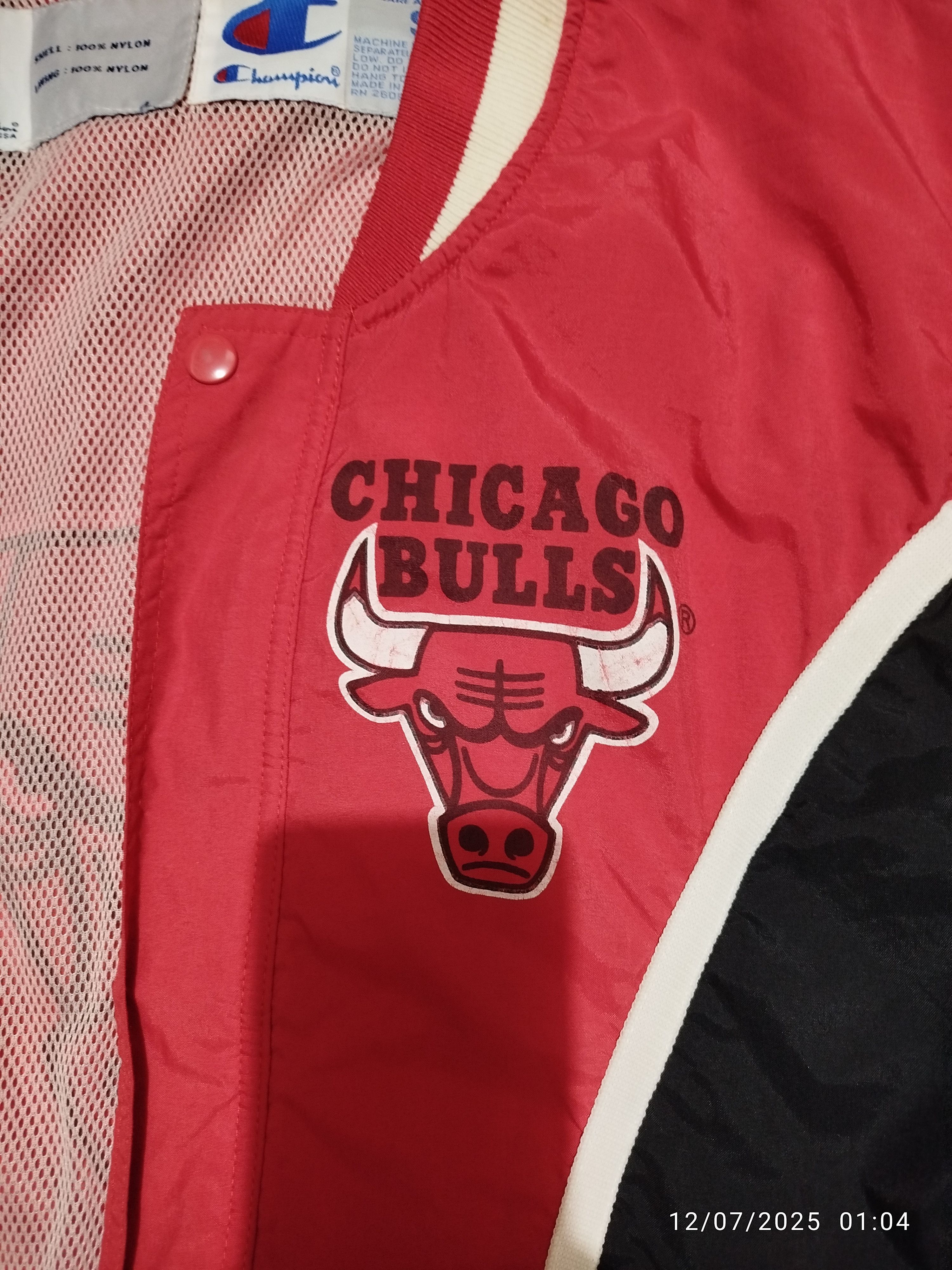Champion VINTAGE Chicago Bulls Warm Up Jacket Size US S / EU 44-46 / 1 - 6 Thumbnail