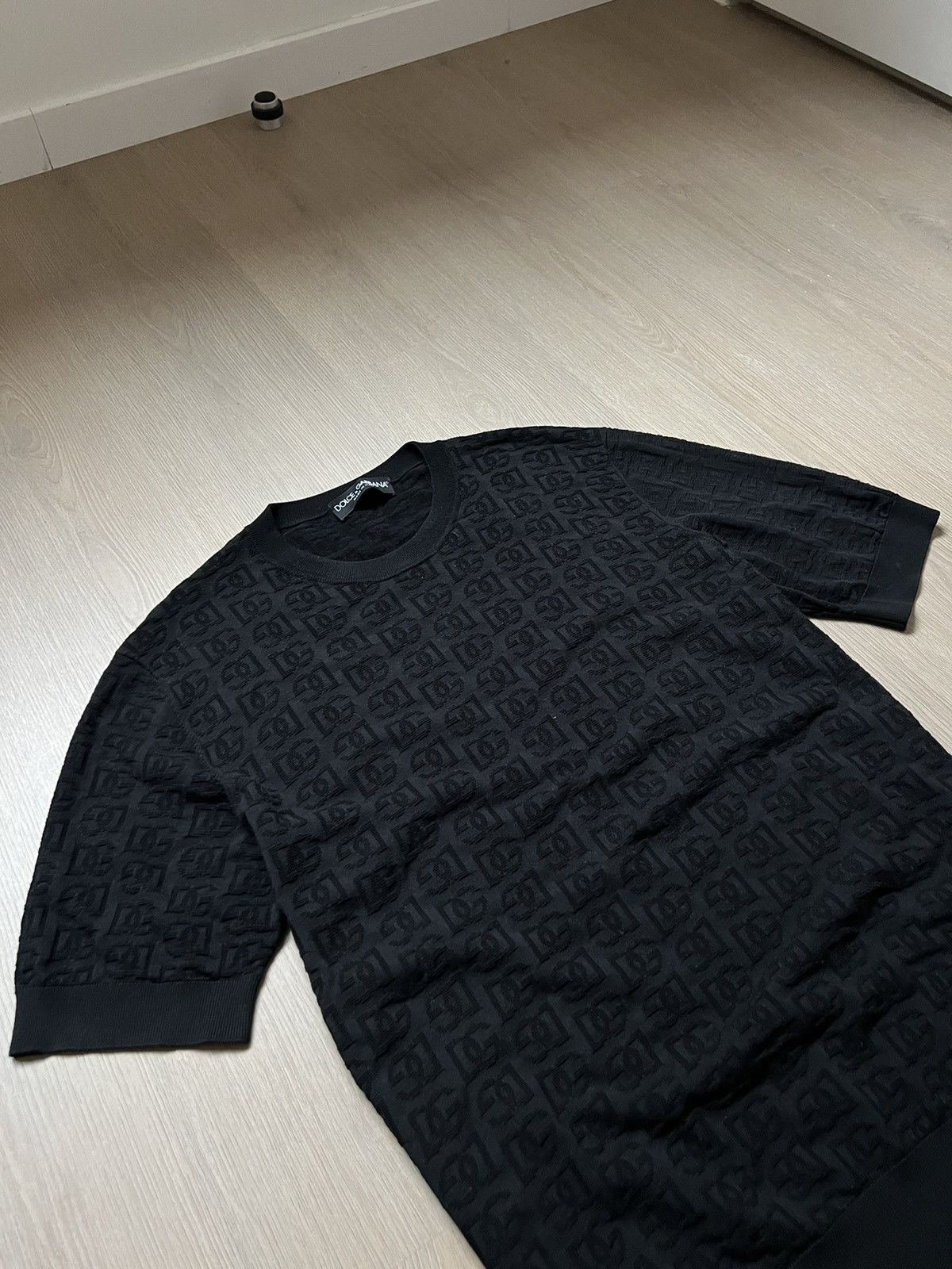 Dolce & Gabbana DG-logo silk sweater Size US M / EU 48-50 / 2 - 5 Thumbnail
