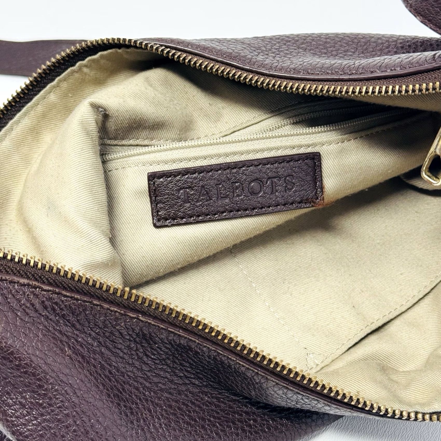 Talbots Talbots Leather Shoulder Bag Womens Medium Brown Classic Purse Zip Hobo Shoulder Bag Fashion Accessories Size ONE SIZE - 6 Thumbnail