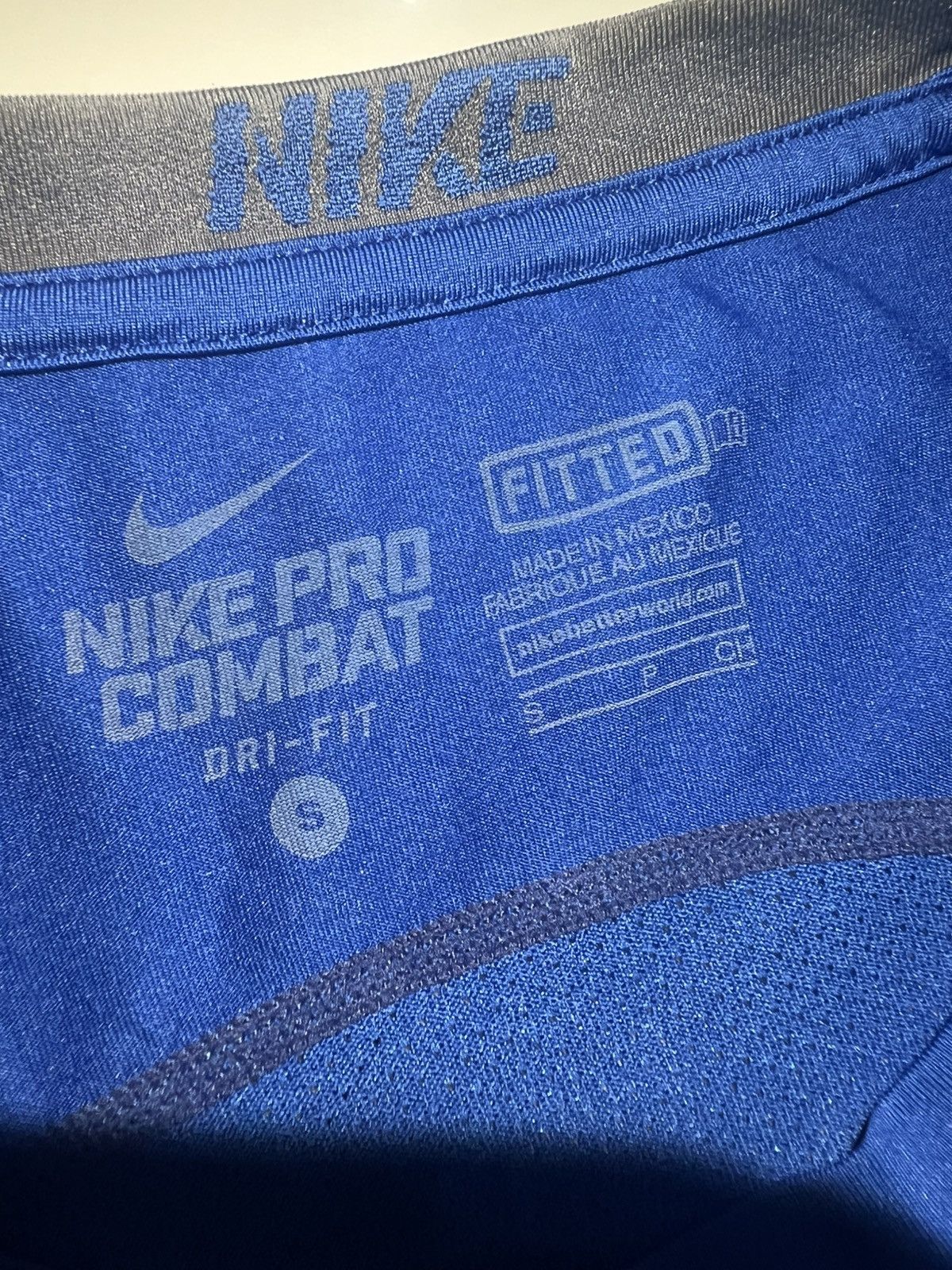 Nike Nike Pro Combat Compression Running Dri Fit Long Sleeve Size US S / EU 44-46 / 1 - 10 Thumbnail