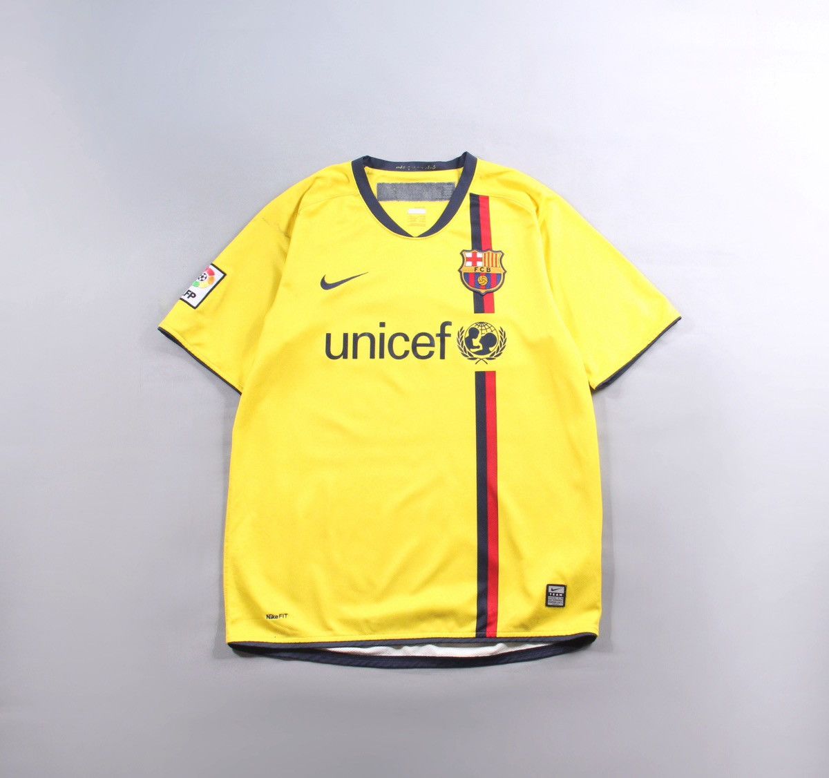 Nike Nike Barcelona Vintage 2008 Soccer Football Tee T Shirt M Size US M / EU 48-50 / 2 - 1 Thumbnail