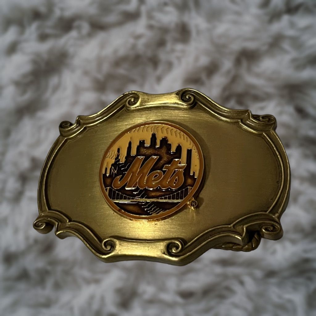VINTAGE Rain-tree New York Mets Belt Buckle Brass 1970s MLB  display picture 1