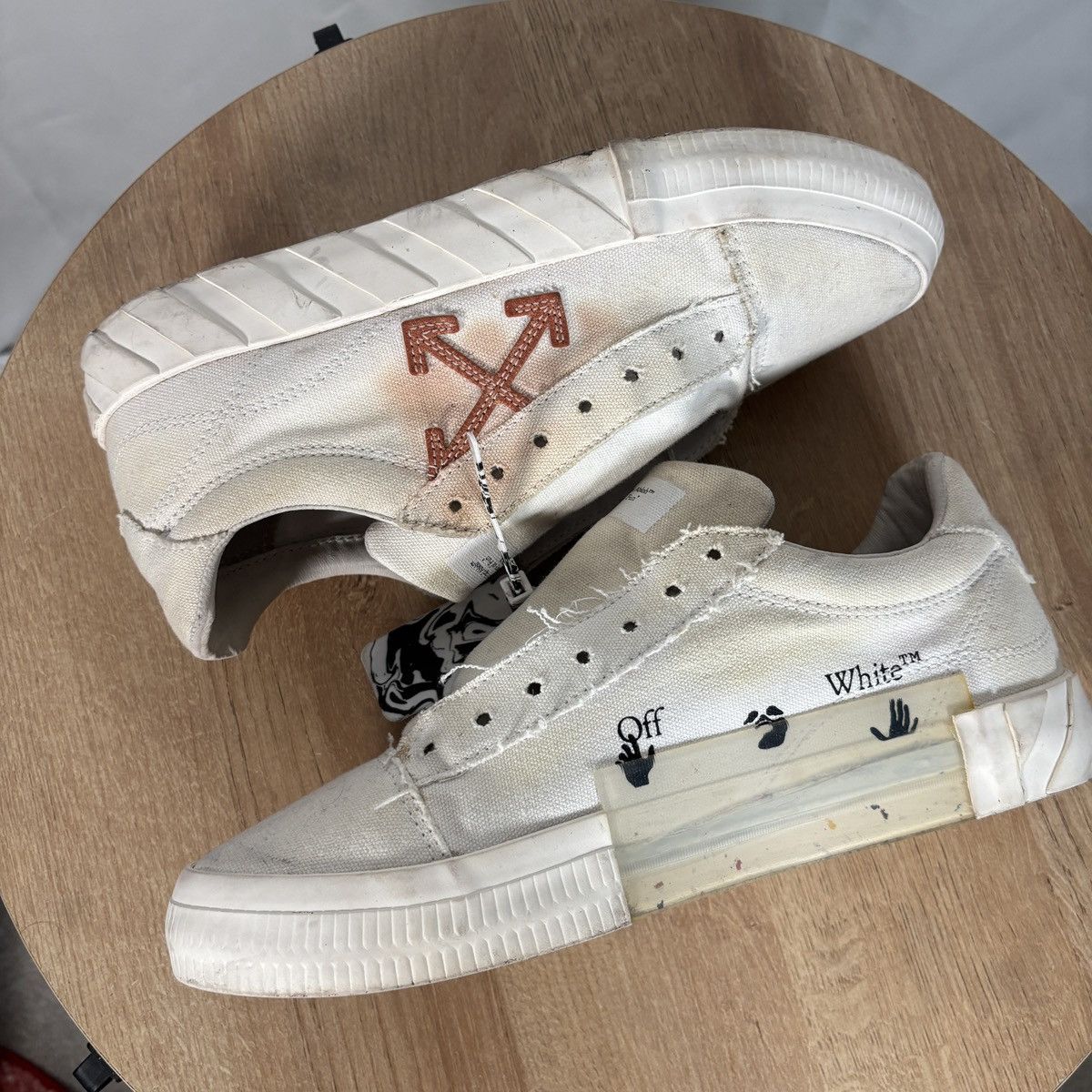 Off-White OFF-WHITE Vulc Low Eco Canvas USED EU41 Size US 8 / EU 41 - 10 Thumbnail