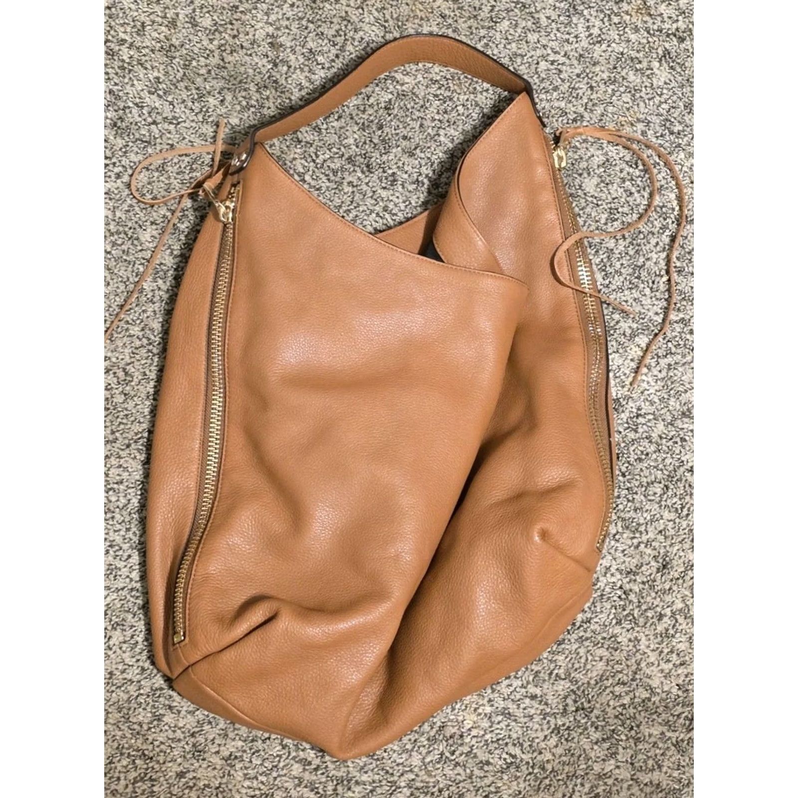 Rebecca Minkoff Rebecca Minkoff Shoulder Bag Pebbled Brown Pebbled Shoulder Bag Brown - Pre-Owned Rebecca Minkoff Bag 16.5 in x 13 in x 5 in Womens Men? Size ONE SIZE - 2 Thumbnail