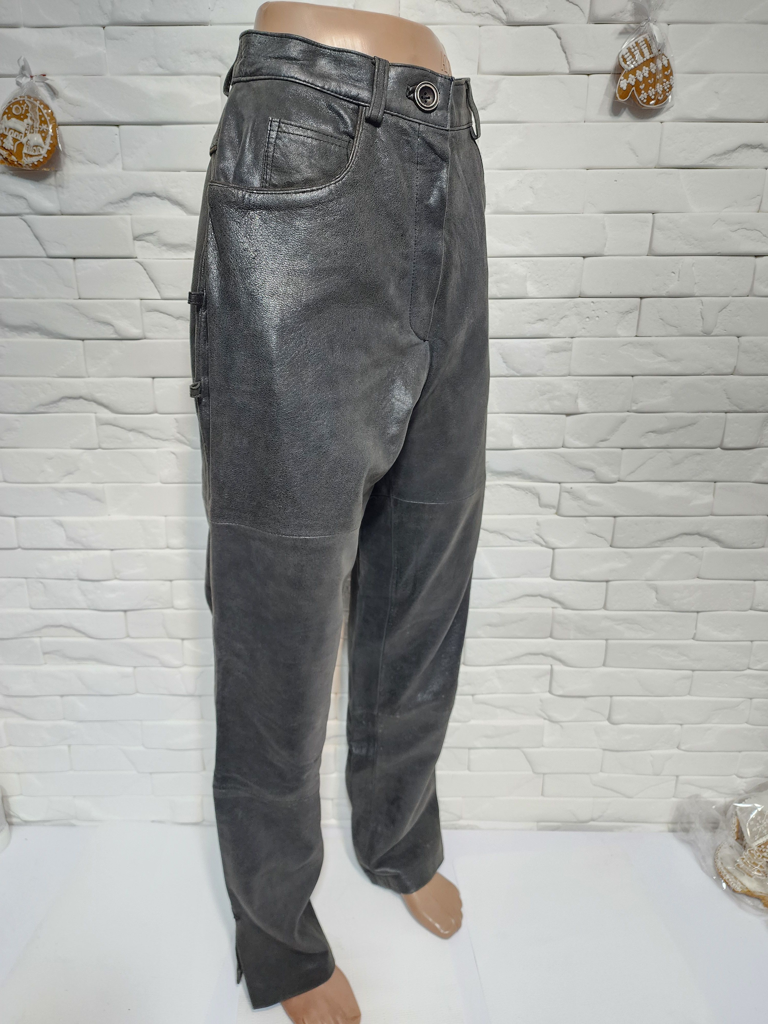 Other Gray Leather Pants: Women's Fitted Genuine Leather Trousers Size 28" / US 6 / IT 42 - 2 Thumbnail