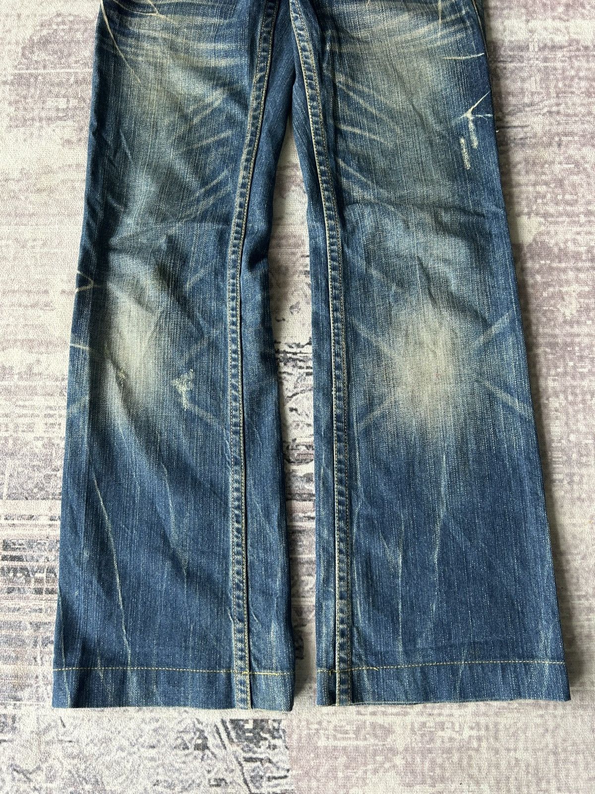 Ed Hardy Y2K Red Pepper Flared Jeans Size 28" / US 6 / IT 42 - 10 Thumbnail