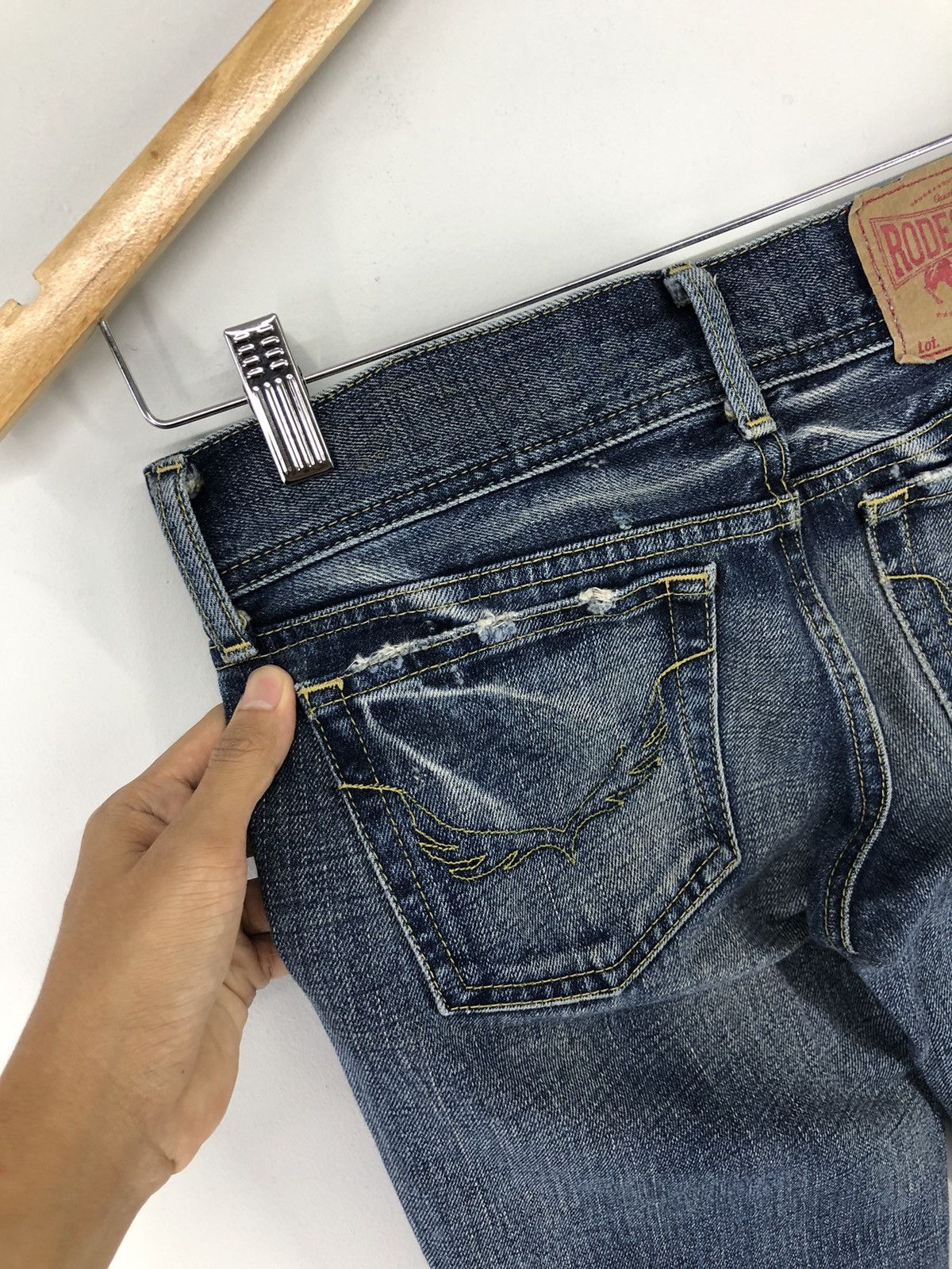 Japanese Brand Rodeo Crowns Low Rise Distressed Faded Blue Jeans Size 28" / US 6 / IT 42 - 15 Thumbnail