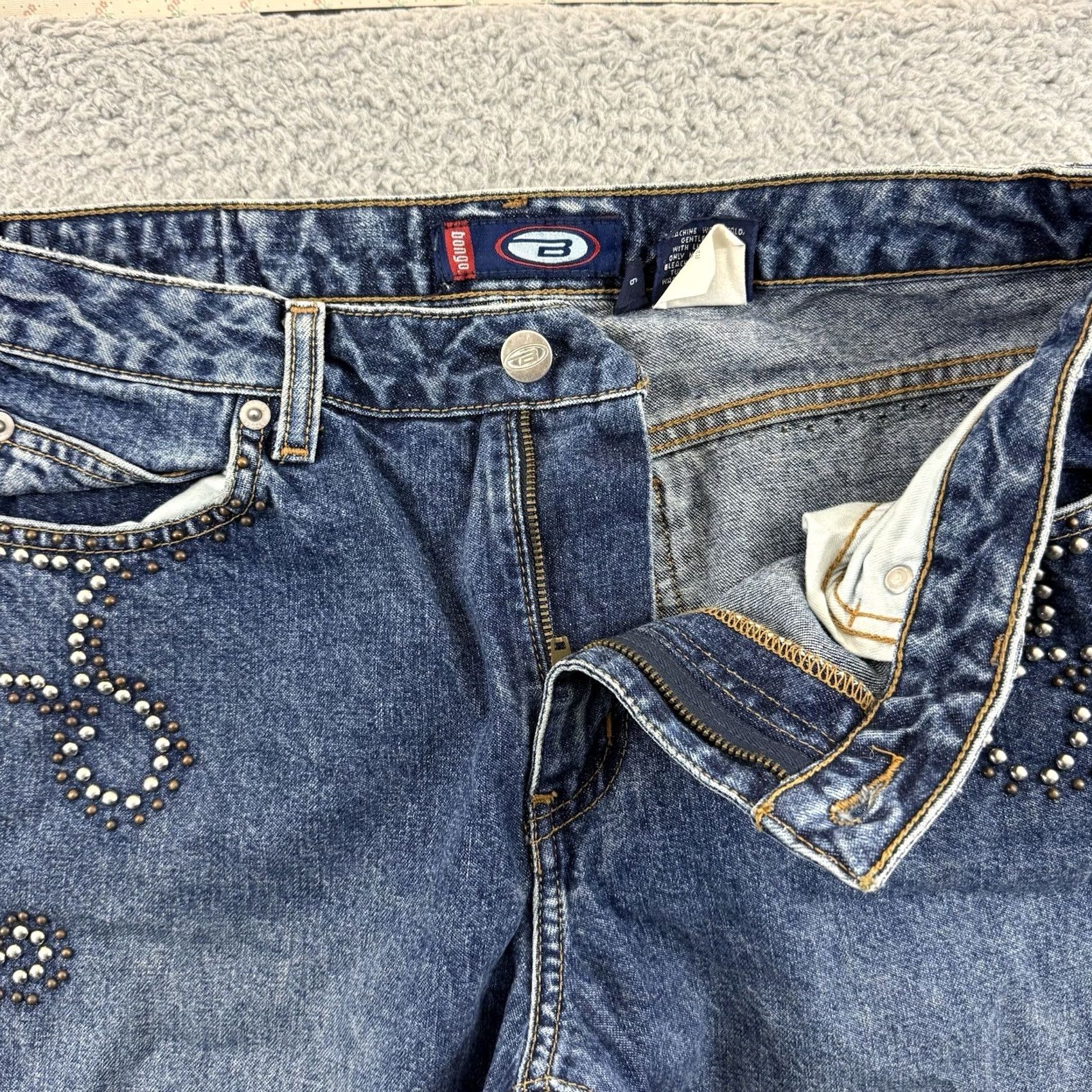 Vintage Bongo Jeans Womens 9 Blue Denim 90s Low Rise Flare Studded Y2K Size 30" / US 8 / IT 44 - 4 Thumbnail