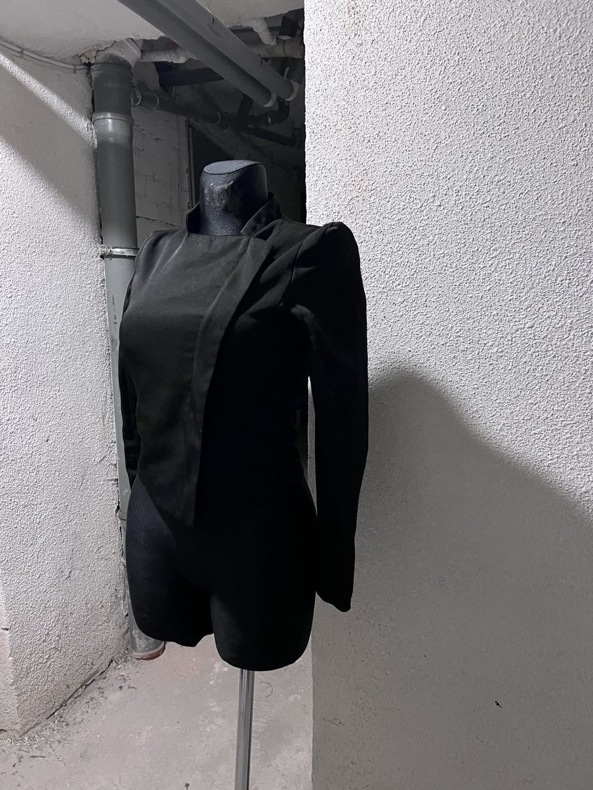 Rick Owens Asymmetrical Zip Avant Garde Padded Shoulder Jacket Size S / US 4 / IT 40 - 4 Thumbnail