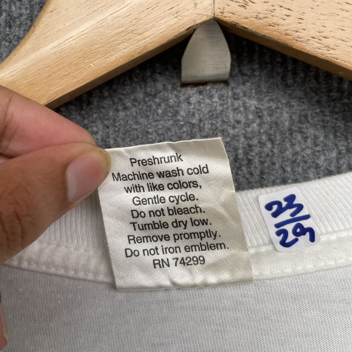 Bob Marley × Vintage Vintage 90s De Caribbean Bob Marley Reggae Rasta T Shirt Size US XL / EU 56 / 4 - 4 Thumbnail