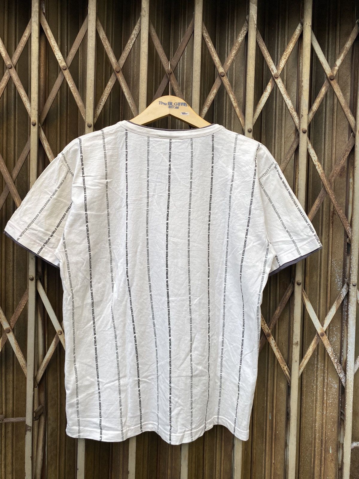 World Industries World Industries Y2K Vintage Tee Size US L / EU 52-54 / 3 - 6 Thumbnail