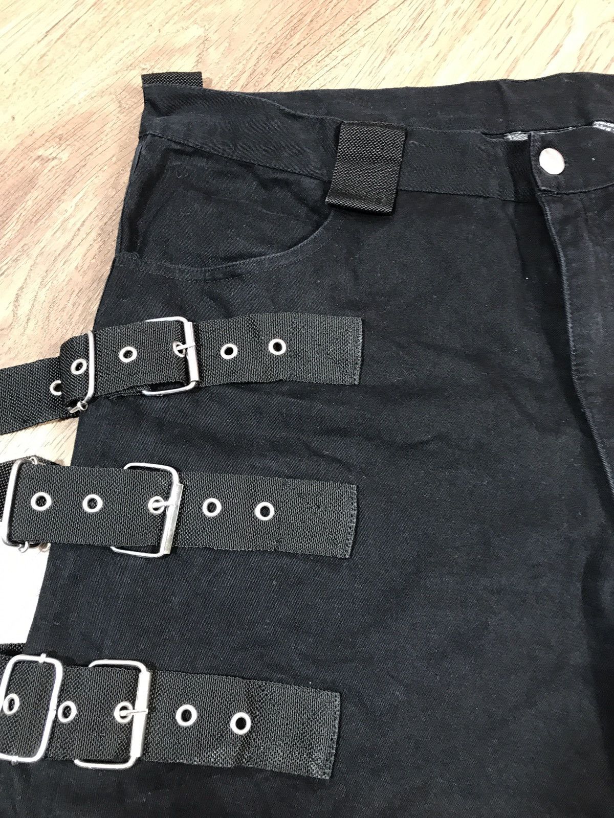Japanese Brand Multipocket Avant Garde Pants Size US 38 / EU 54 - 9 Thumbnail