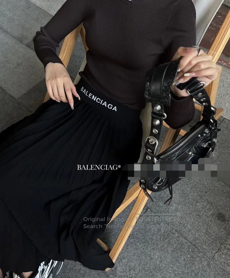 Balenciaga Balenciaga size S Pleated knit half skirt Size 23" - 6 Thumbnail