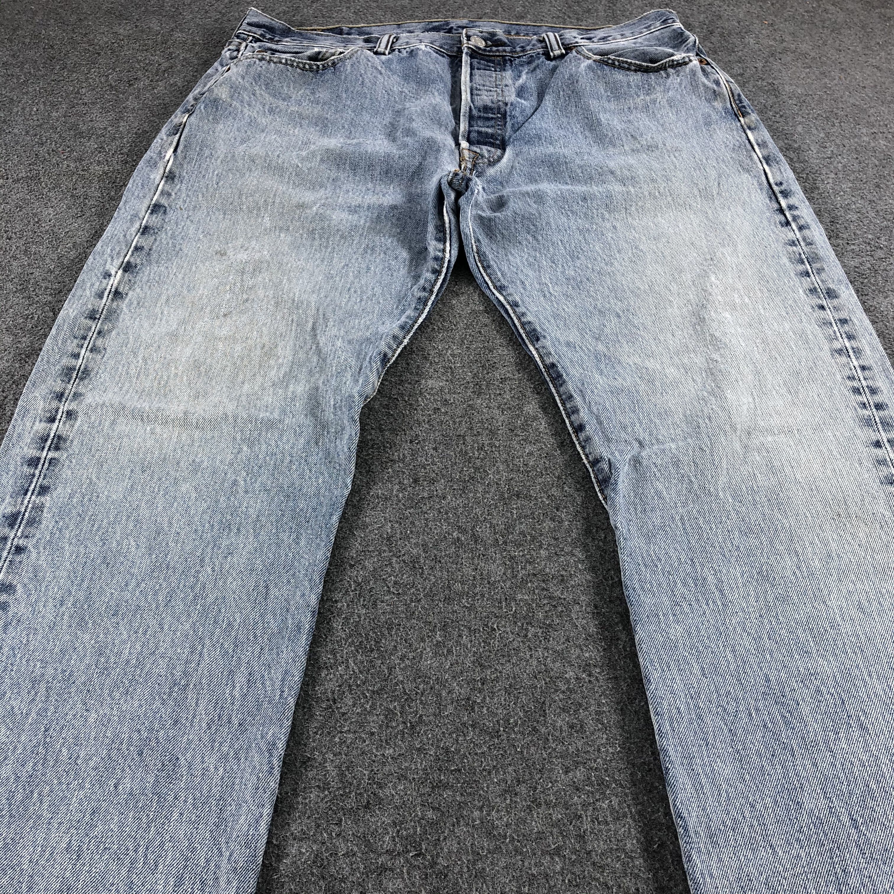 Levi's Vintage Light Wash Levis 501 Jeans- J1366 Size US 37 - 3 Thumbnail