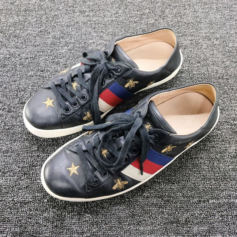 Gucci Gucci ACE Embroidered Bees and Stars Sneakers Size US 8 / EU 41 - 1 Thumbnail