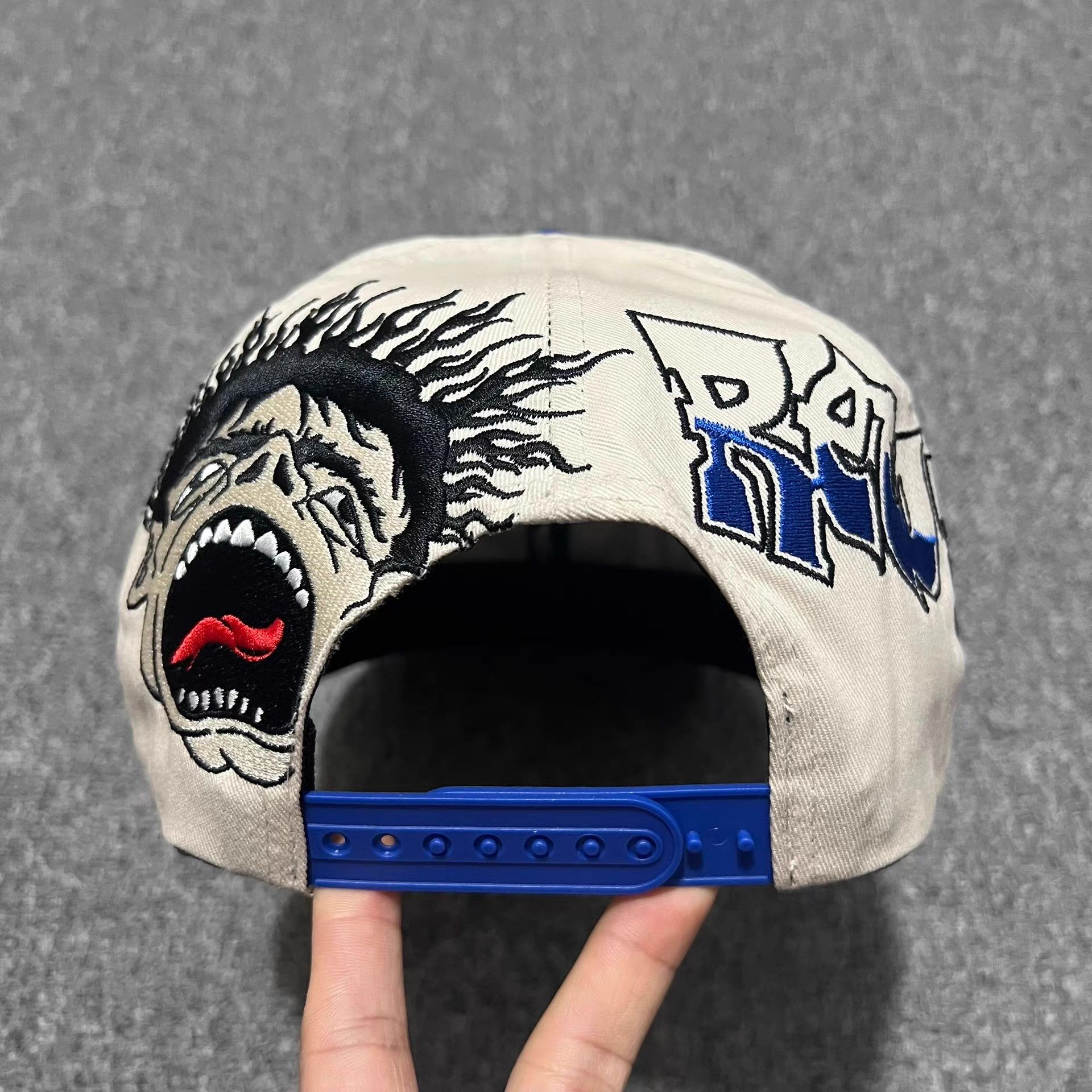 HELLSTAR Hellstar street funnyembroideredcurvedbrimbaseball cap Q7 Size ONE SIZE - 4 Thumbnail