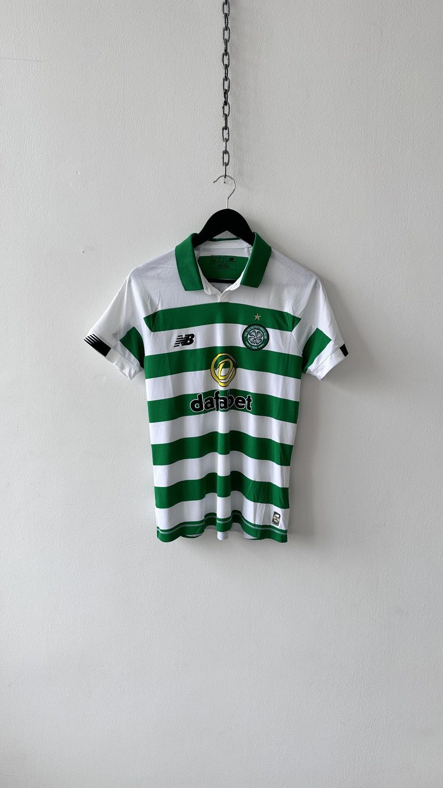 New Balance Celtic FC Women's Home Football Shirt New Balance Jersey Size M / US 6-8 / IT 42-44 - 1 Thumbnail