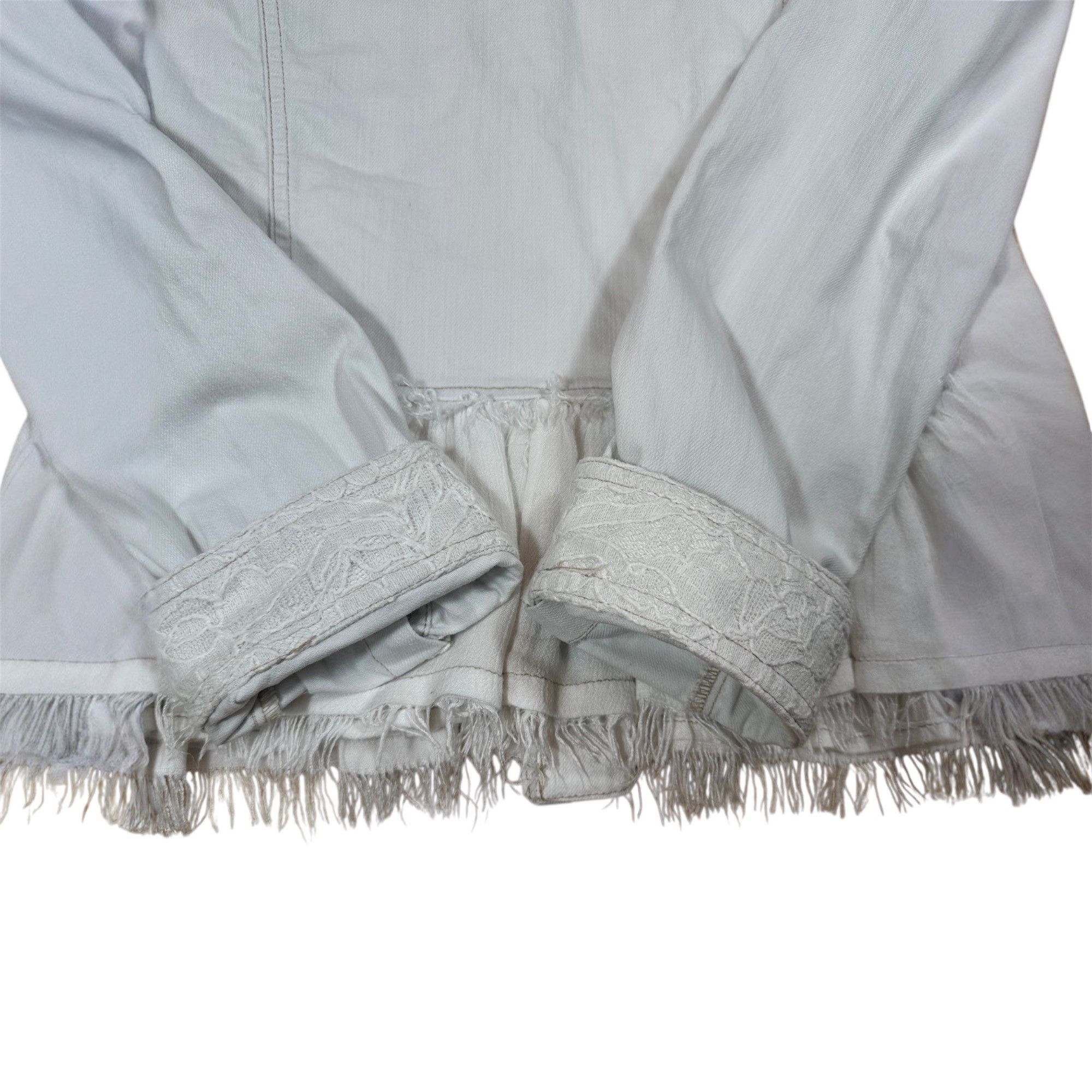 Chicos Chico’s White Lace Ruffled Button Up Jean Jacket Size 1 - Sm Size S / US 4 / IT 40 - 7 Thumbnail