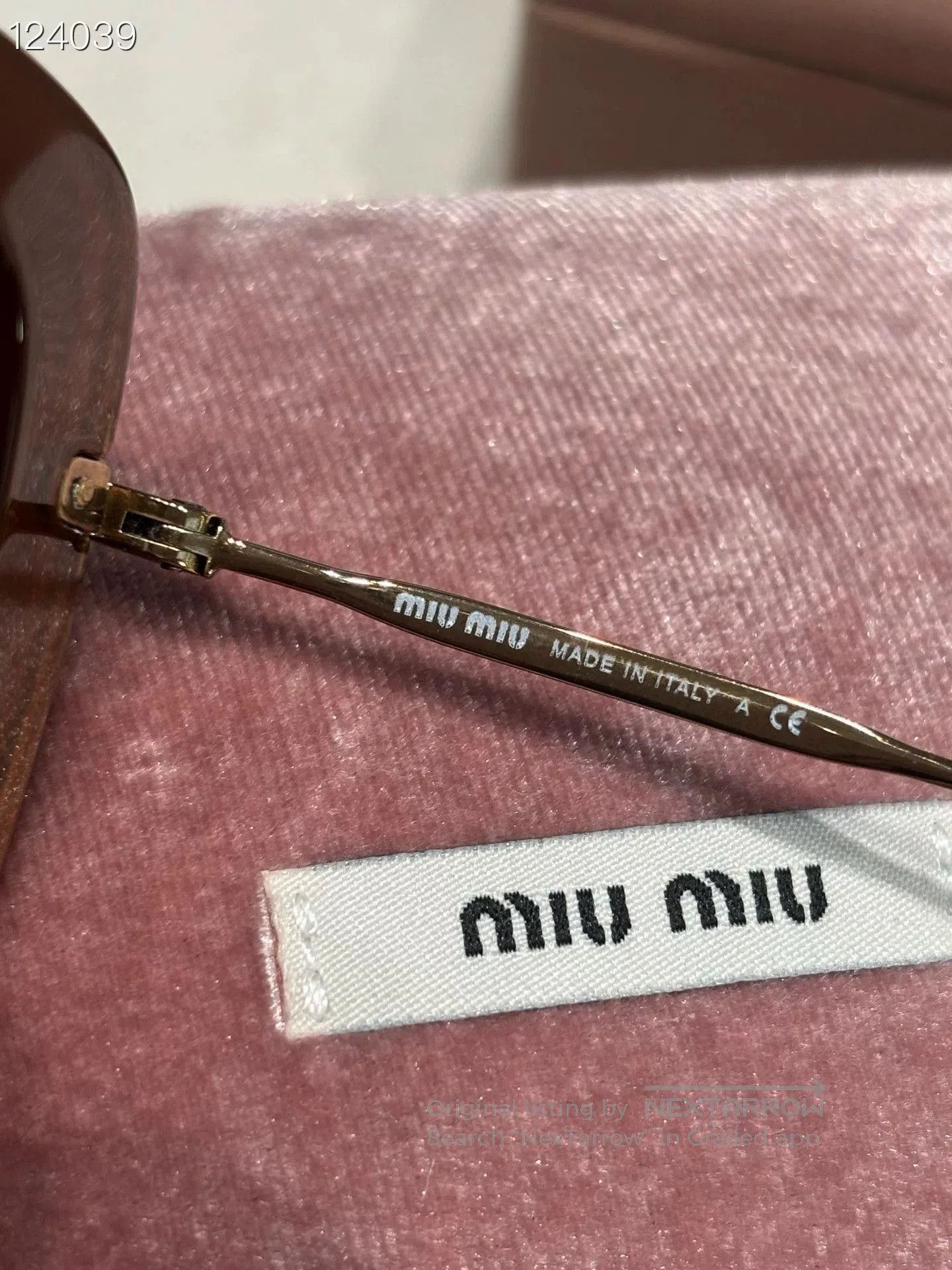 Miu Miu Miu Miu Leopard Print Sunglasses. Size ONE SIZE - 5 Thumbnail