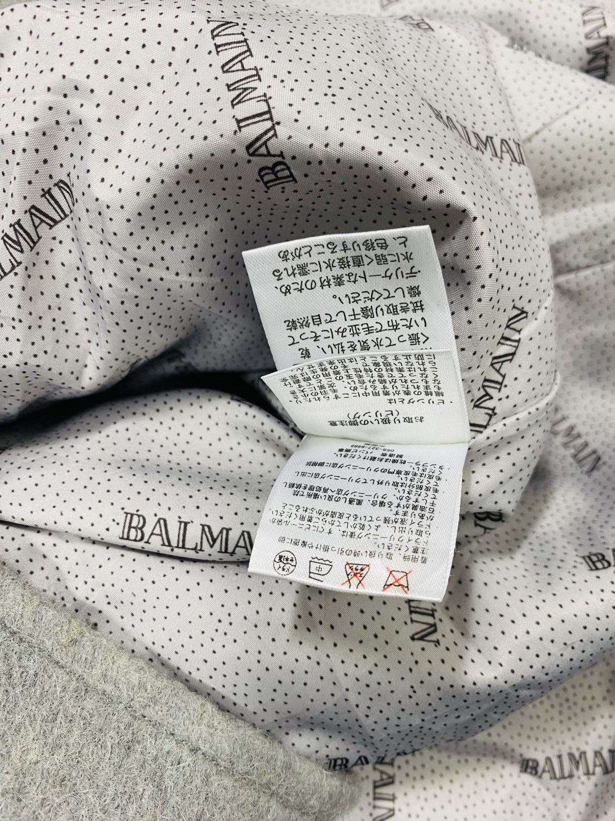 Balmain Rare Balmain Paris Button Up Jacket Size S / US 4 / IT 40 - 16 Thumbnail