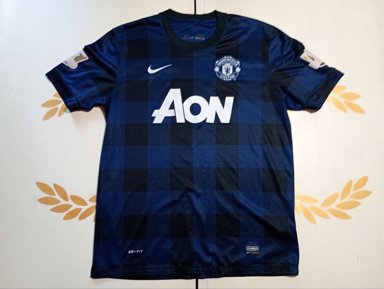 Nike Manchester United Away Jersey 5 Ferdinand 2013-2014 Size US L / EU 52-54 / 3 - 2 Thumbnail