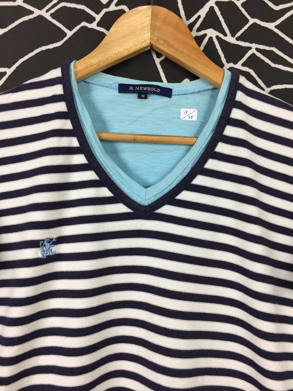 R.Newbold R.Newbold Paul Smith Nautical Striped V-Neck Tee Size US S / EU 44-46 / 1 - 3 Thumbnail
