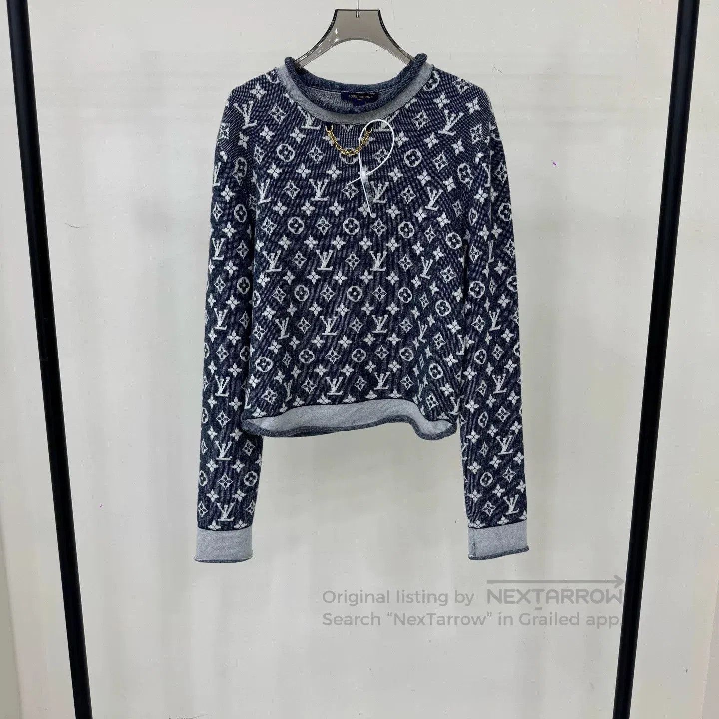 Louis Vuitton Louis Vuitton Blue White Knit Wool Top. Size US S / EU 44-46 / 1 - 1 Thumbnail