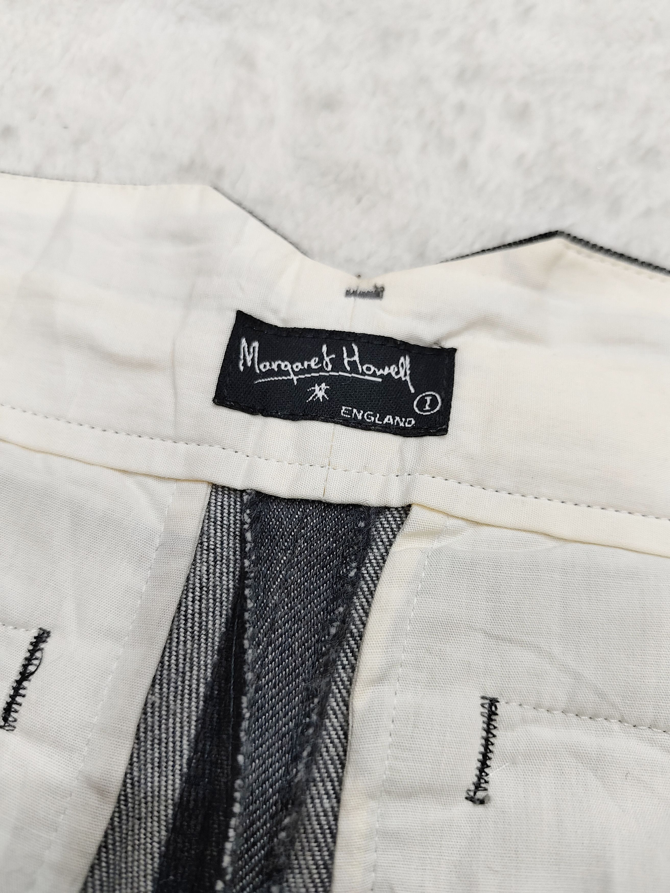 Margaret Howell 90s Margaret Howell- Tailoring Side Strap Wool Trousers Size 28" / US 6 / IT 42 - 8 Thumbnail