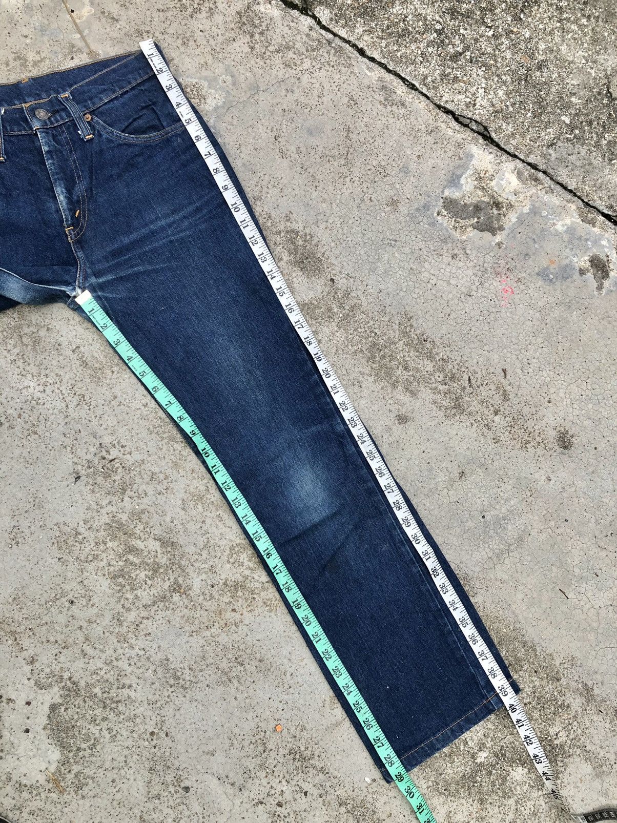 Levi's VINTAGE LEVIS TALON 42 ZIPPER JEANS Size US 29 - 13 Thumbnail
